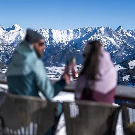 In Saalfelden Near Slopes, Cleaning Included Appartement *