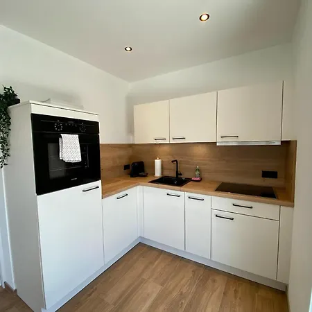In Saalfelden Near Slopes, Cleaning Included Appartement